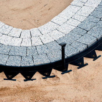 Бордюр тротуарный пластиковый H62 1,5м в Луцке, фото 7