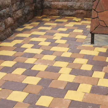 Тротуарна плитка Золотой Мандарин, Старая площадь в Ровно, фото 19