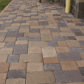 Тротуарна плитка Золотой Мандарин, Старая площадь в Ровно, фото 18