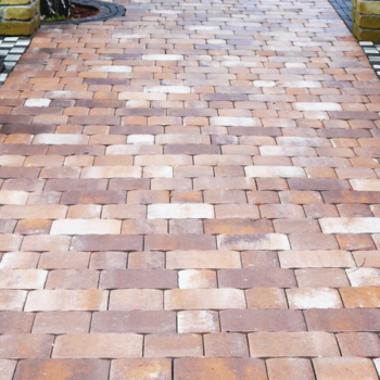 Тротуарна плитка Золотой Мандарин, Старая площадь в Ровно, фото 17