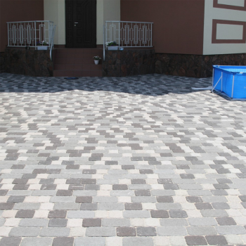 Тротуарна плитка Золотой Мандарин, Старая площадь в Ровно, фото 20