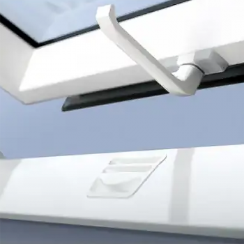 Мансардное окно Fakro Profi PTP-V U3 в Луцке, фото 5