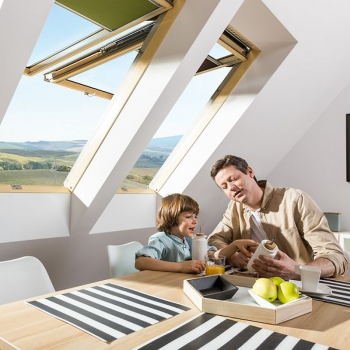 Мансардное окно Fakro Lux FPP-V U3 PreSelect MAX в Ковеле, фото 18