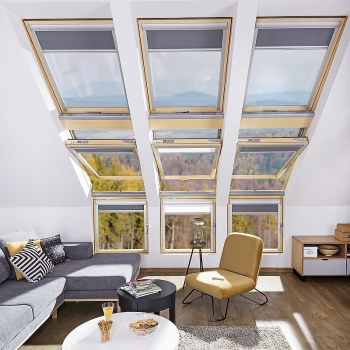 Мансардное окно Fakro Lux FTP-V U3 Z-Wave с электроуправлением в Ковеле, фото 9