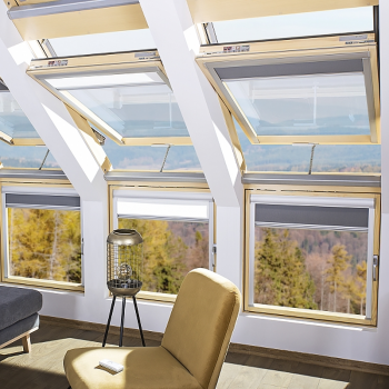 Мансардное окно Fakro Lux FTP-V U3 Z-Wave с электроуправлением в Ковеле, фото 10