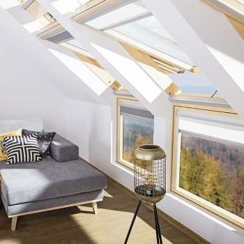 Мансардное окно Fakro Lux FTP-V U3 Z-Wave с электроуправлением в Ковеле, фото 12