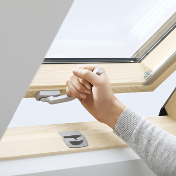 Мансардное окно Velux Стандарт GZL 1051B в Ивано-Франковске, фото 2