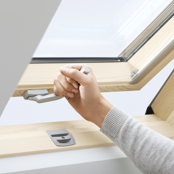 Мансардное окно Velux Стандарт Плюс GLL 1061B в Ровно, фото 14