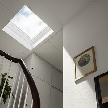 Зенитное окно Velux CVU 0225QA+ISU 1093 для плоской кровли с дистанционным управлением в Луцке, фото 12