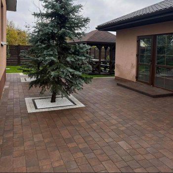 Брусчатка Гранат Плац в Ровно, фото 7