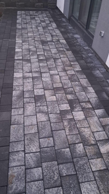 Брусчатка Гранат Плац в Ровно, фото 11