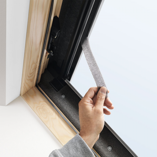 Мансардное окно VELUX GZL 1051B купить в Луцке • STARTI